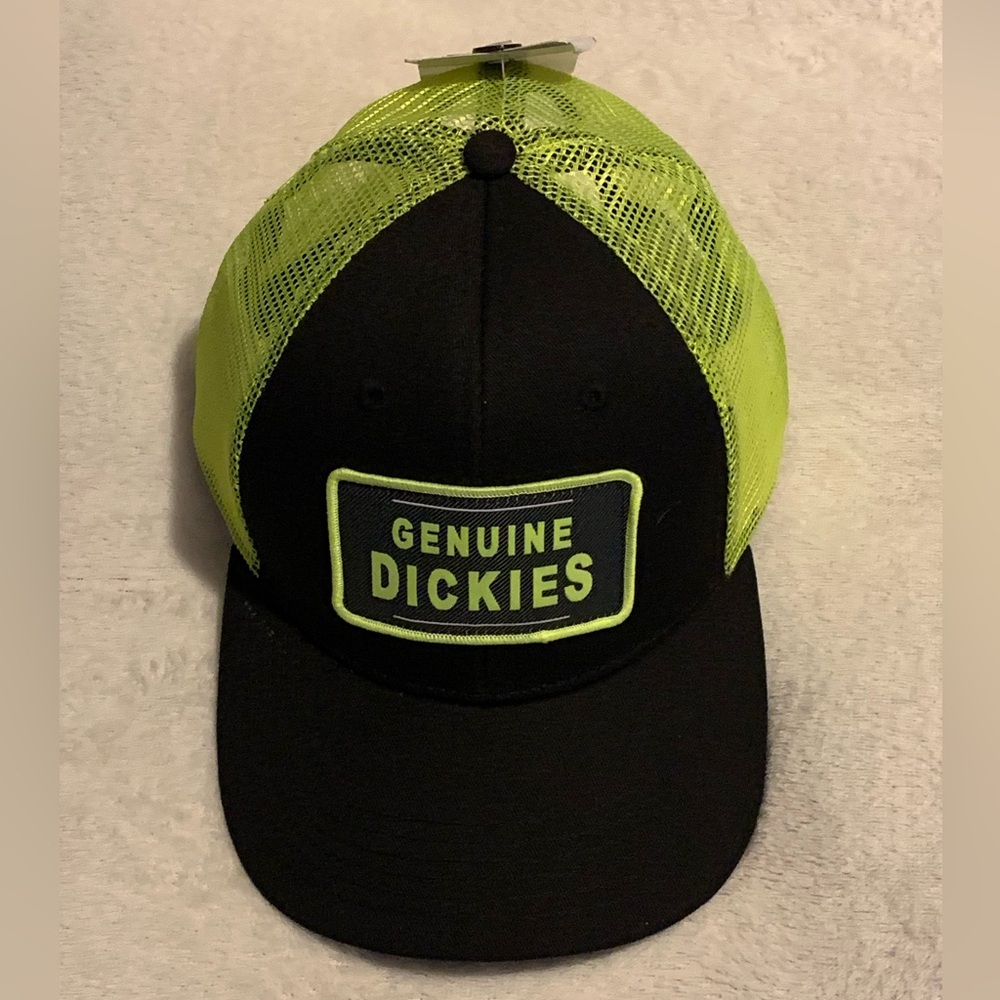 Genuine Dickies hat with Tags